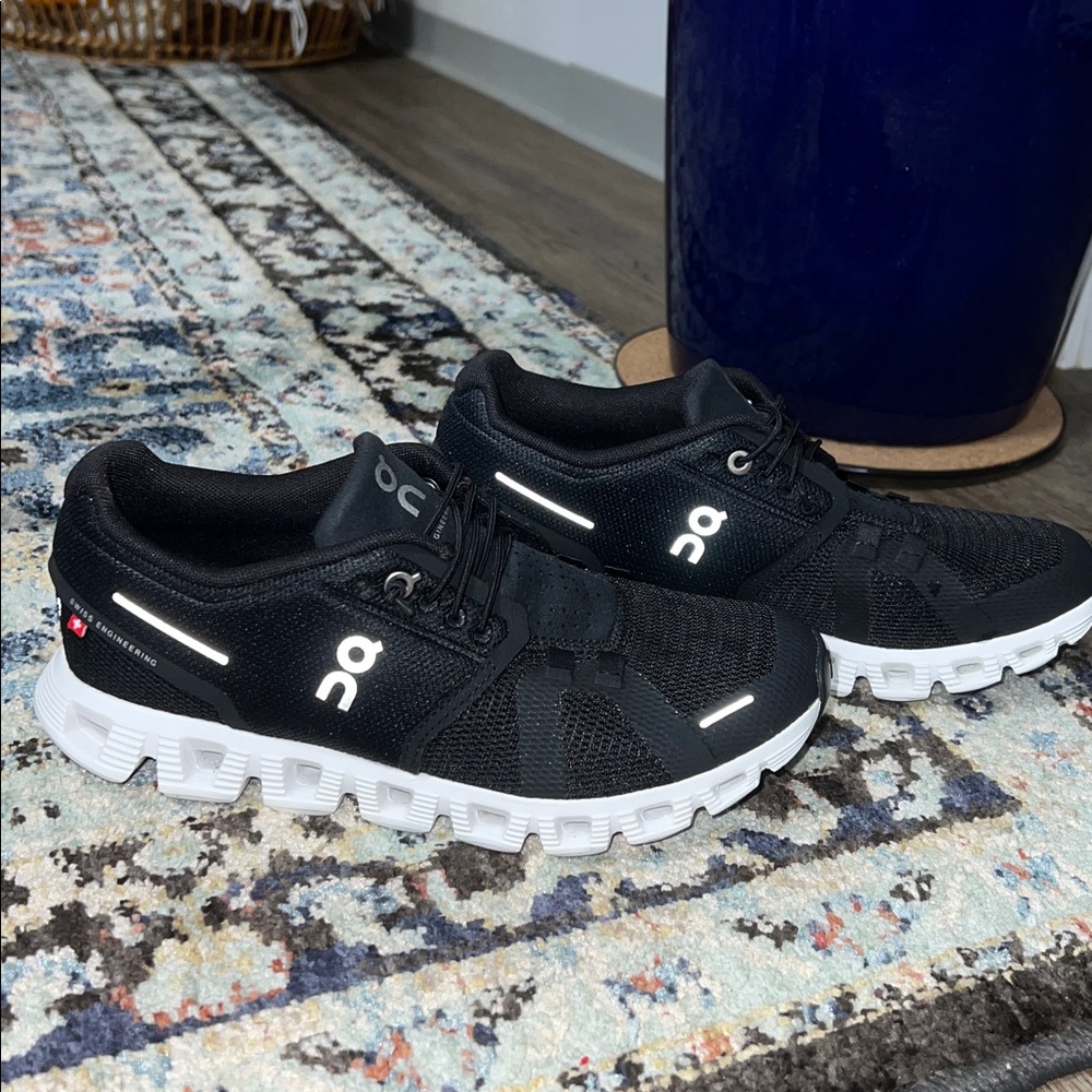 Oncloud 5 women’s shoe